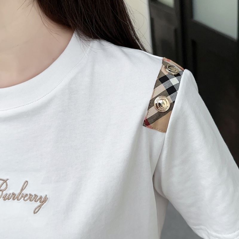 Burberry T-Shirts